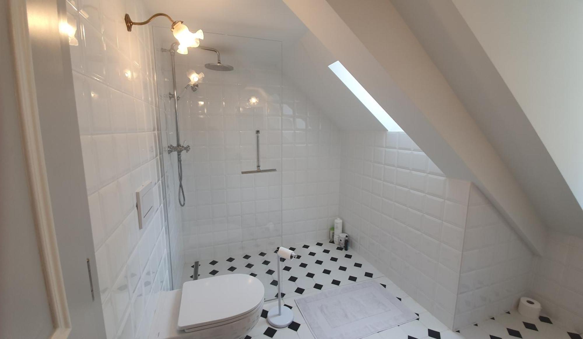 Le Faubourg 29 Hotel Нюшател Екстериор снимка