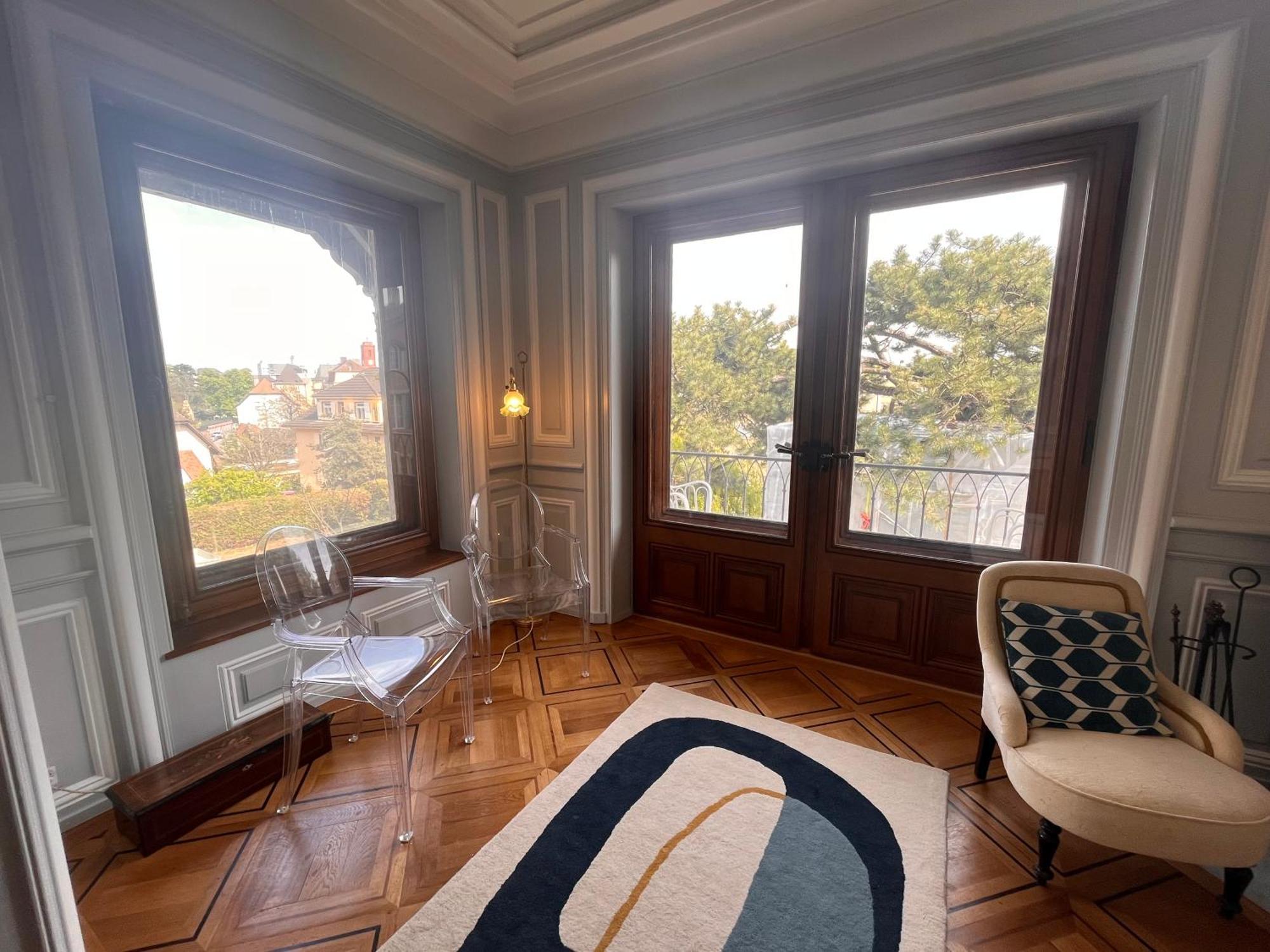 Le Faubourg 29 Hotel Нюшател Екстериор снимка